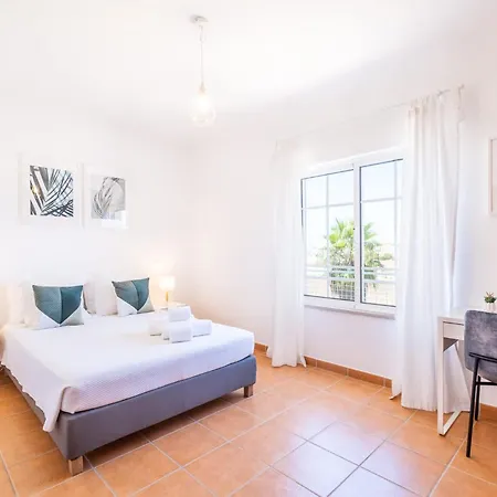 Baya - Great Family Complex With Communal Pool Hébergement de vacances Albufeira