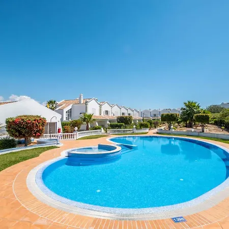 Vakantiehuis Baya - Great Family Complex With Communal Pool