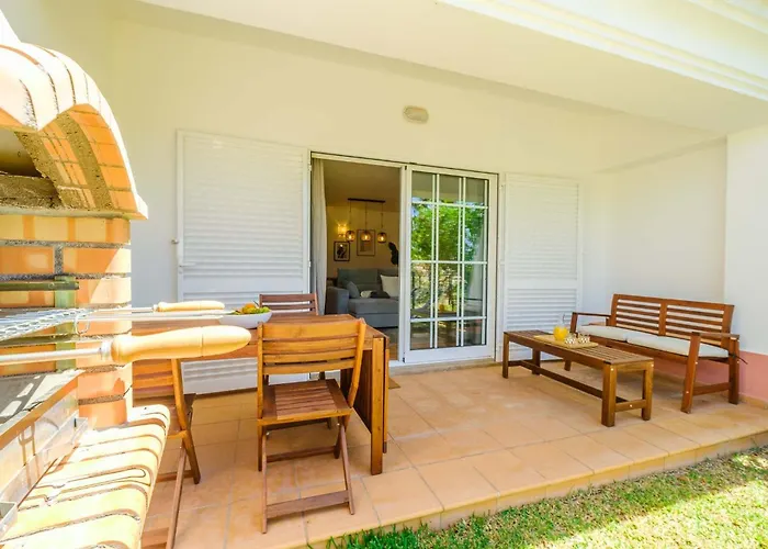 Baya - Great Family Complex With Communal Pool بيت للعطل البوفيرا